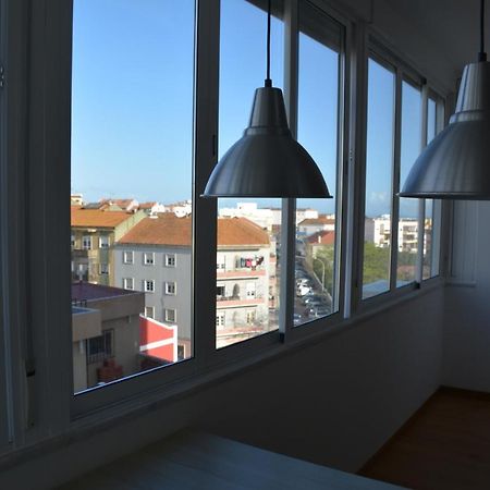 M&H Loft - Apartamento T2 Em เซตุบาล ภายนอก รูปภาพ