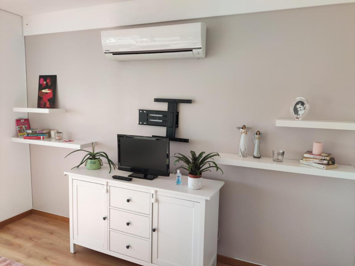 M&H Loft - Apartamento T2 Em เซตุบาล ภายนอก รูปภาพ